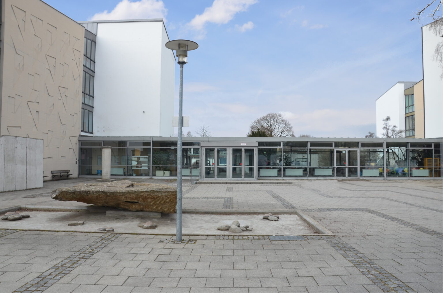 Unser Schulgebäude Städtische AnneFrankRealschule